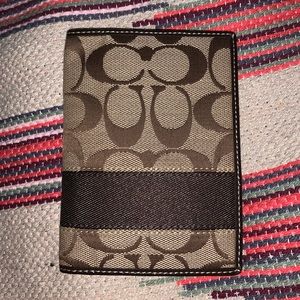 COACH SIS Signature Stripe Passport Case